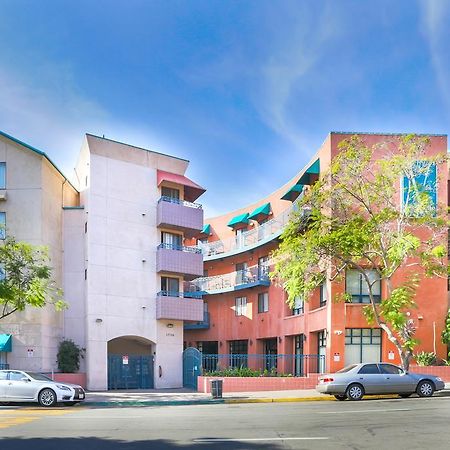 Vantaggio Suites Сан Диего Екстериор снимка